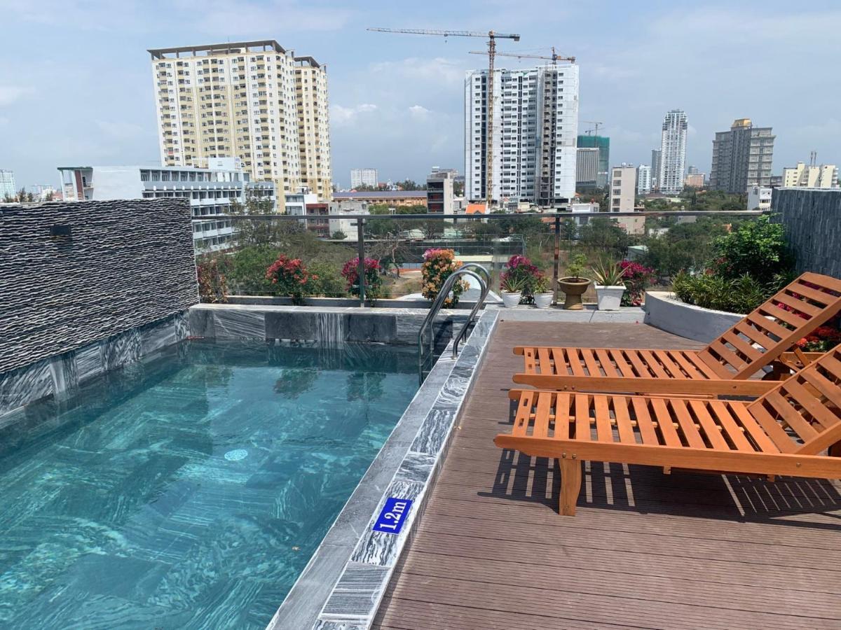 Sunset Hotel & Apartment Vung Tau Esterno foto